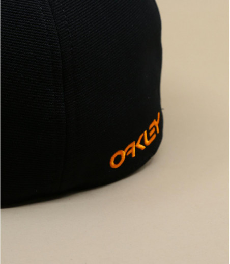 Oakley black Oakley logo cap